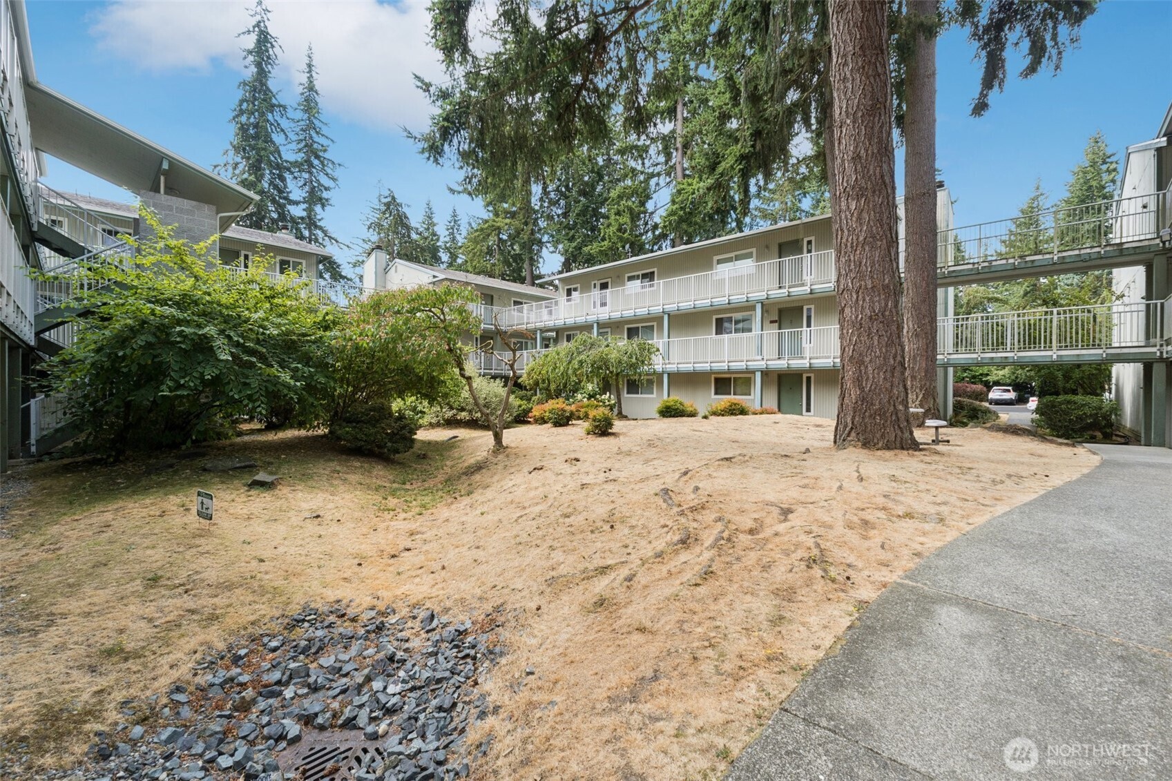 5806 200th Street SW Lynnwood WA 98036