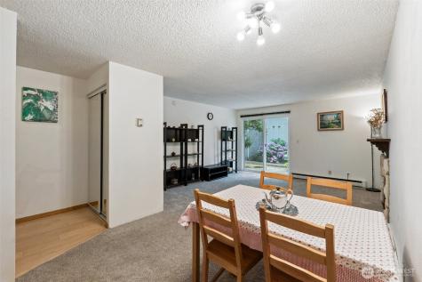 5806 200th Street SW Lynnwood WA 98036