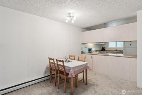 5806 200th Street SW Lynnwood WA 98036