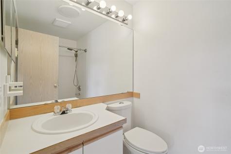 23628 55th Place S Kent WA 98032