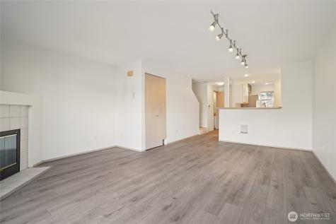 23628 55th Place S Kent WA 98032