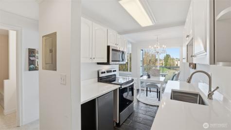 1800 43rd Avenue E Seattle WA 98112