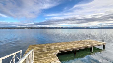 1800 43rd Avenue E Seattle WA 98112