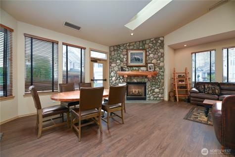 17761 134th Lane SE Renton WA 98058