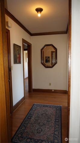 233 14th Avenue E Seattle WA 98112