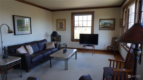 233 14th Avenue E Seattle WA 98112