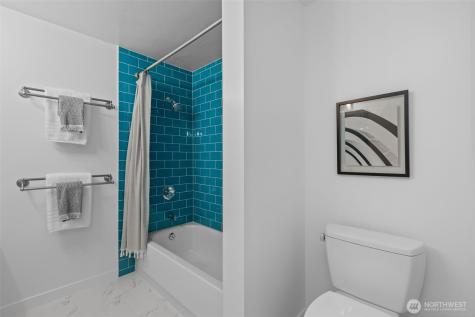 4911 Fremont Avenue N Seattle WA 98103