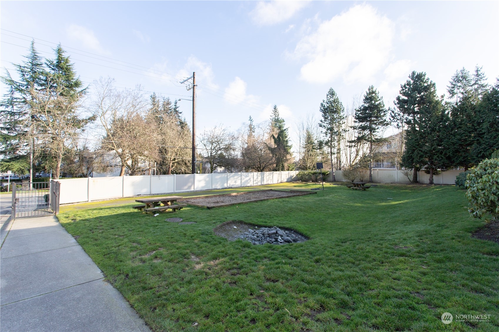 15414 35th Avenue W Lynnwood WA 98087