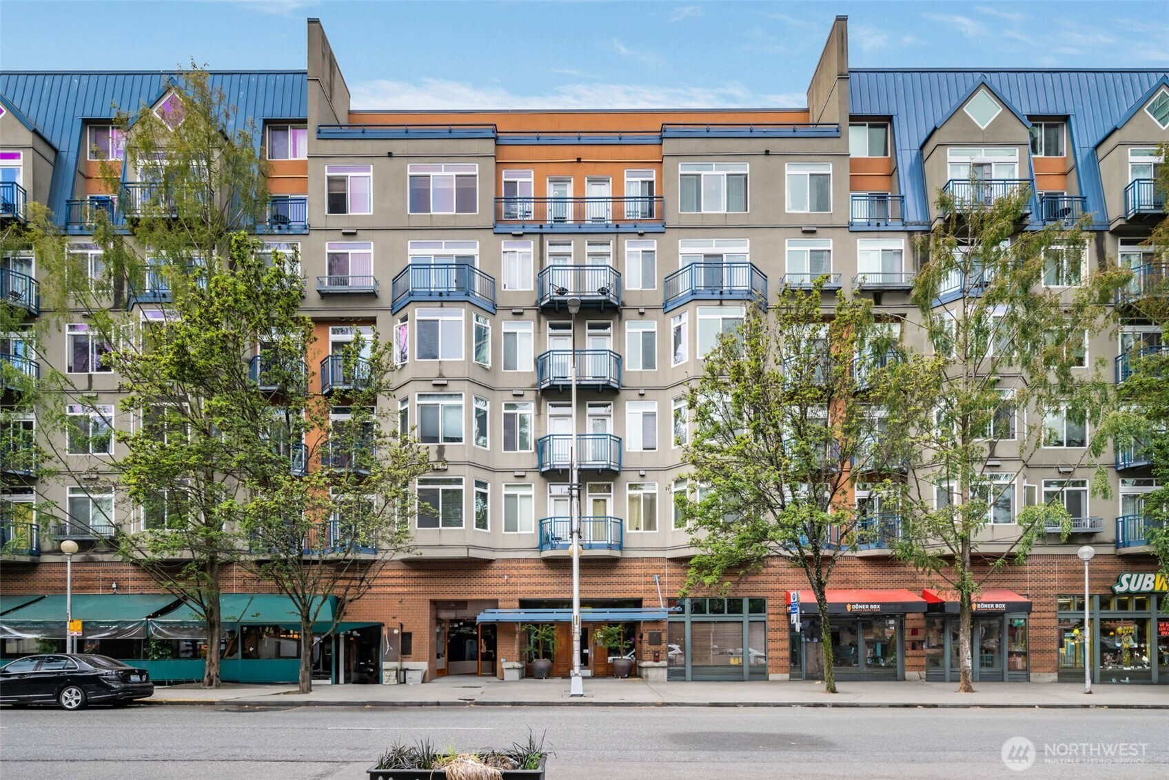 2415 2nd Avenue Seattle WA 98121