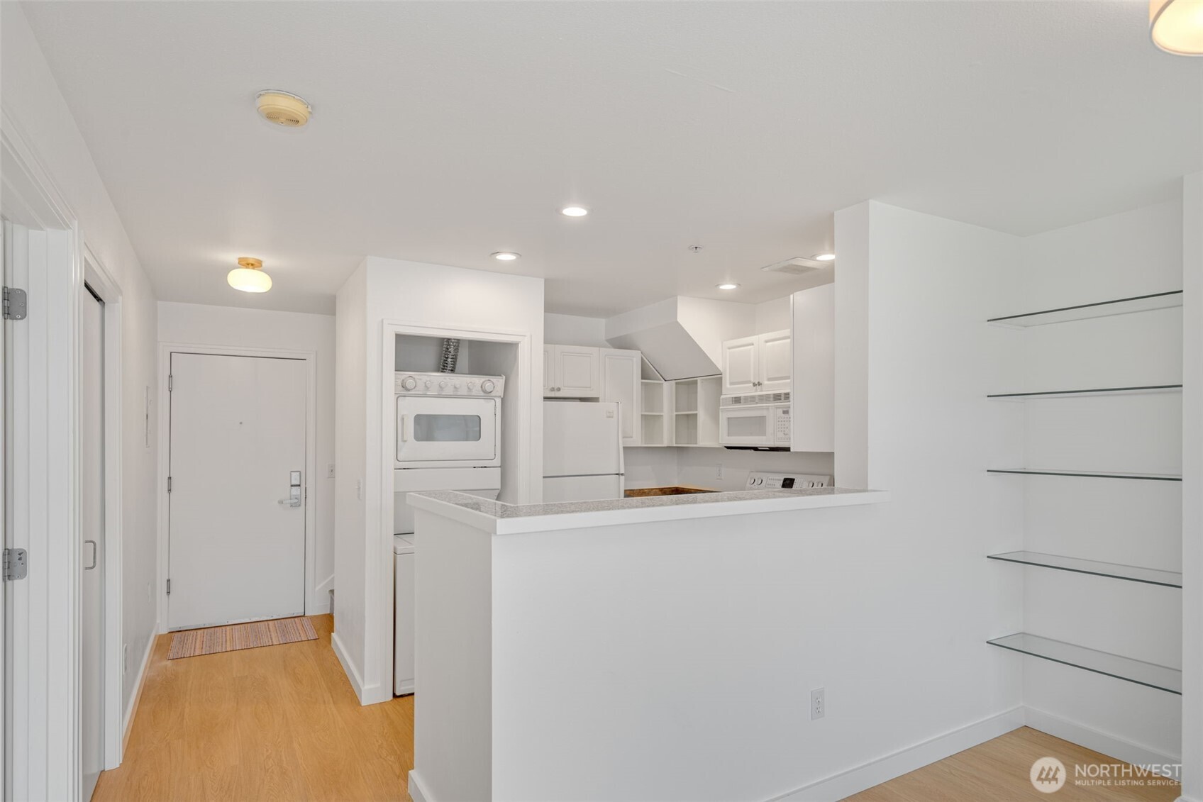 2415 2nd Avenue Seattle WA 98121