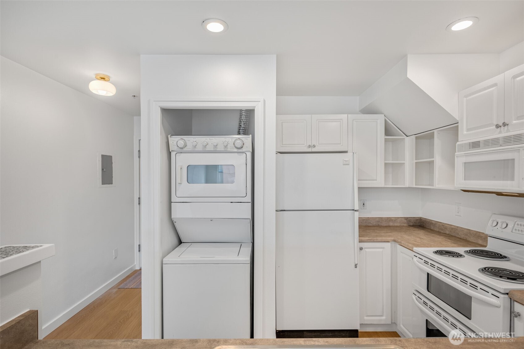 2415 2nd Avenue Seattle WA 98121