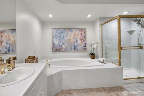 11110 NE 41st Drive Kirkland WA 98033