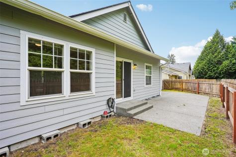 1507 Mcdonald Avenue Dupont WA 98327