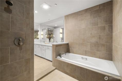 4323 E Lake Sammamish Parkway SE Issaquah WA 98029