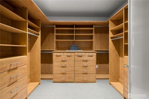 4323 E Lake Sammamish Parkway SE Issaquah WA 98029