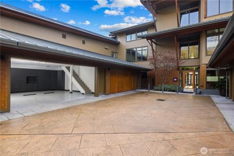 4323 E Lake Sammamish Parkway SE Issaquah WA 98029