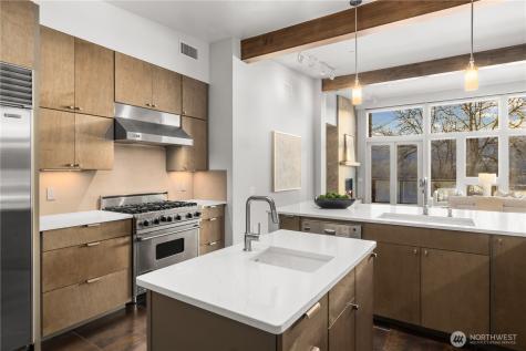4323 E Lake Sammamish Parkway SE Issaquah WA 98029