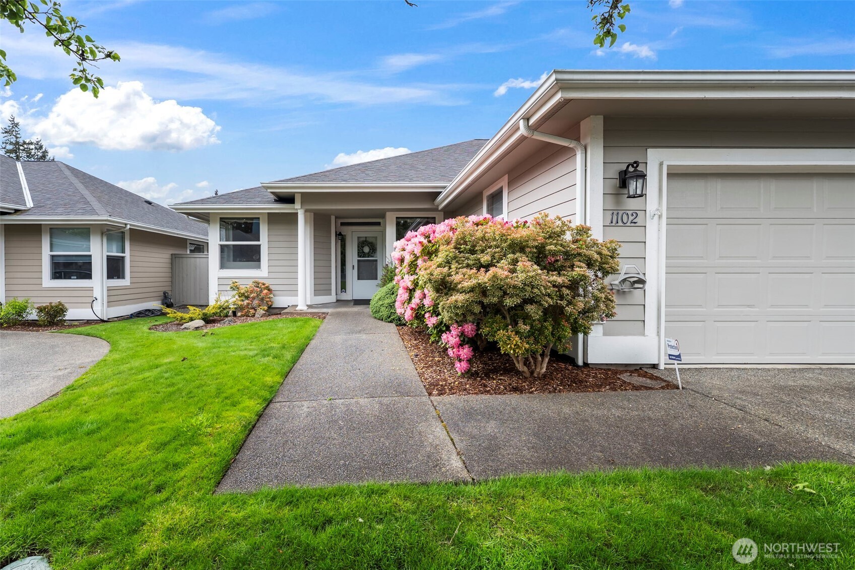 1102 Garden Circle Tacoma WA 98466