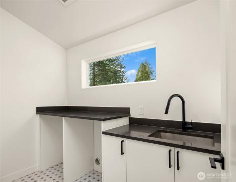 13548 39th Avenue NE Seattle WA 98125