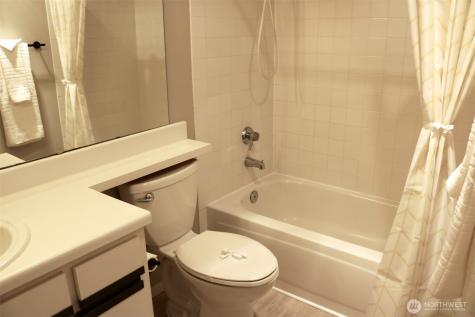 7453 Newcastle Golf Club Road Newcastle WA 98059
