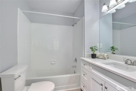 33020 10th Avenue SW Federal Way WA 98023