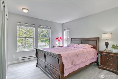 33020 10th Avenue SW Federal Way WA 98023