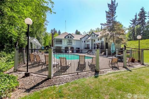 33020 10th Avenue SW Federal Way WA 98023