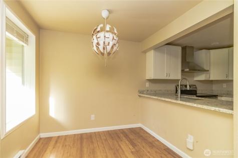 17425 119th Lane SE Renton WA 98058