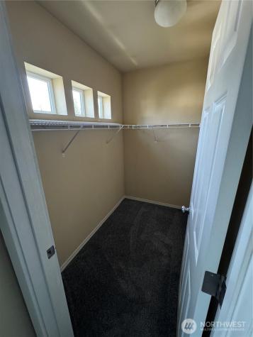 5307 Military Road E Tacoma WA 98446