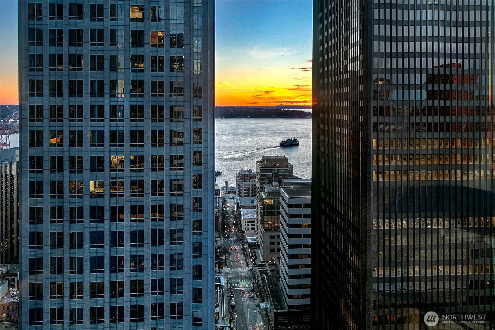 909 5th Avenue Seattle WA 98164