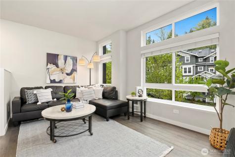 2041 NW Talus Drive Issaquah WA 98027