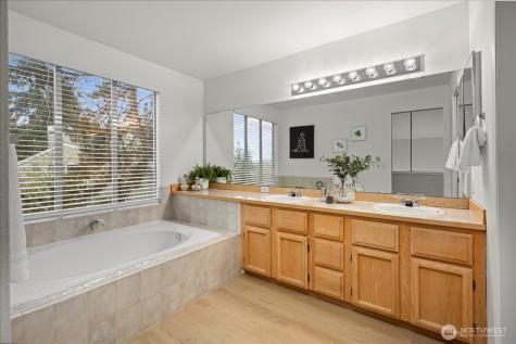 7250 NE Old Redmond Road Redmond WA 98052