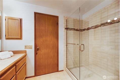 6910 SW California Avenue Seattle WA 98136