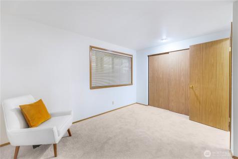 6910 SW California Avenue Seattle WA 98136