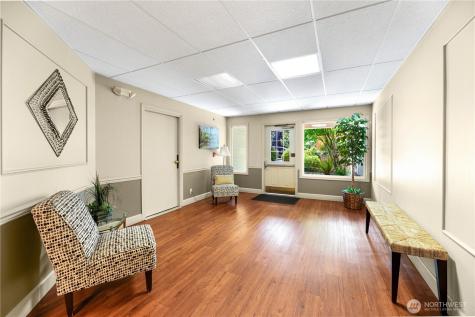 6910 SW California Avenue Seattle WA 98136