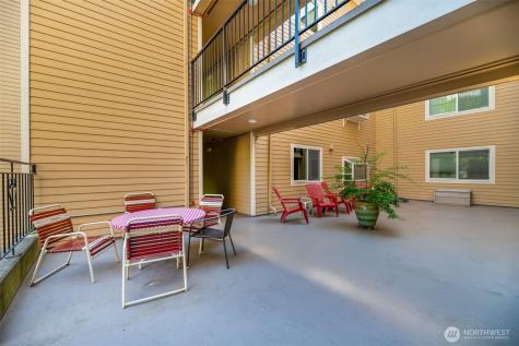 6910 SW California Avenue Seattle WA 98136