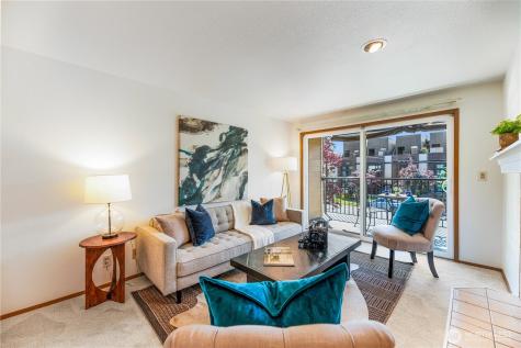 6910 SW California Avenue Seattle WA 98136