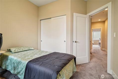 301 S 47th Street Renton WA 98055