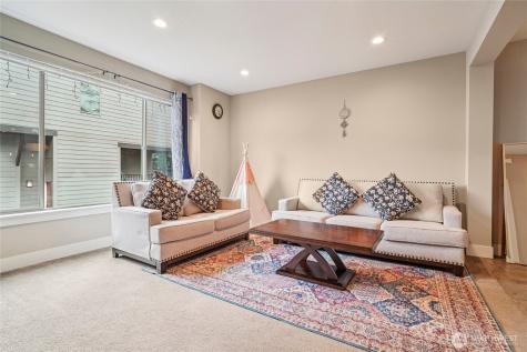 301 S 47th Street Renton WA 98055