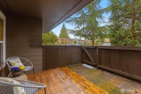 22910 90th Avenue W Edmonds WA 98026