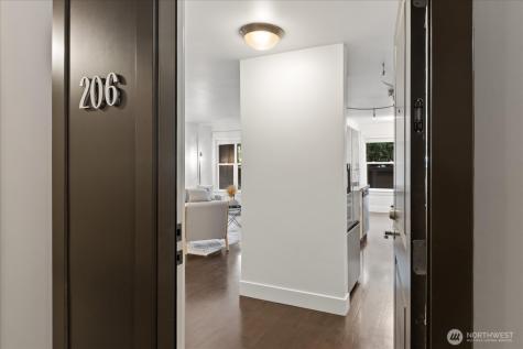 22910 90th Avenue W Edmonds WA 98026