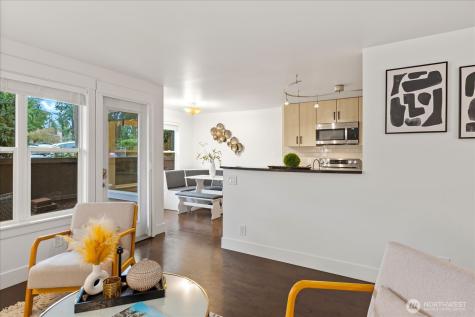 22910 90th Avenue W Edmonds WA 98026