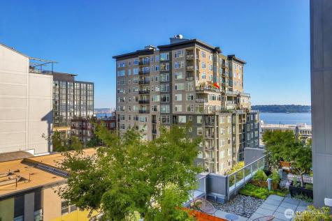 76 Cedar Street Seattle WA 98121