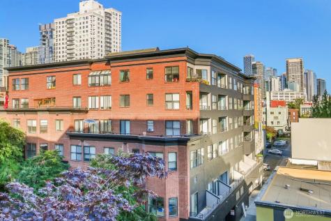 76 Cedar Street Seattle WA 98121