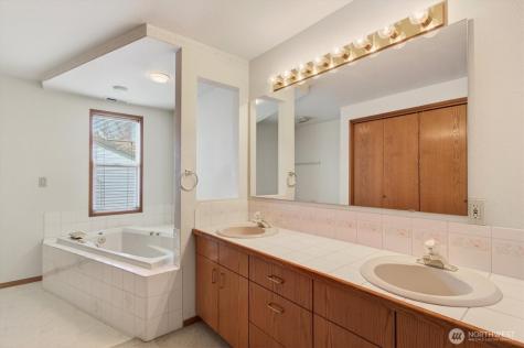 15917 NE Union Road Ridgefield WA 98642