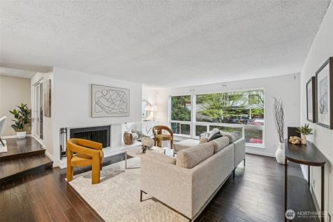 2500 W Manor Place Seattle WA 98199