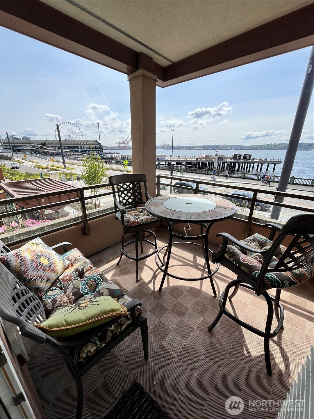 1950 Alaskan Way Seattle WA 98101