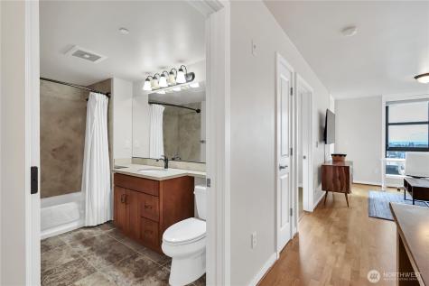 4116 California Avenue SW Seattle WA 98116