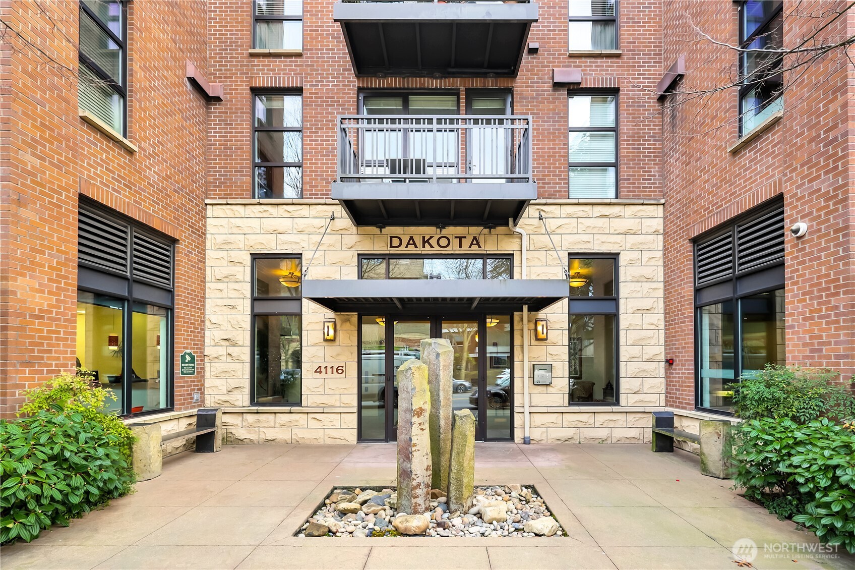 4116 California Avenue SW Seattle WA 98116