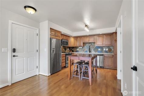 4116 California Avenue SW Seattle WA 98116